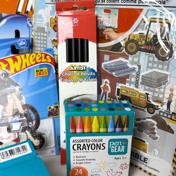 START YOUR ENGINES GOFT SET - Picture 11 of 16